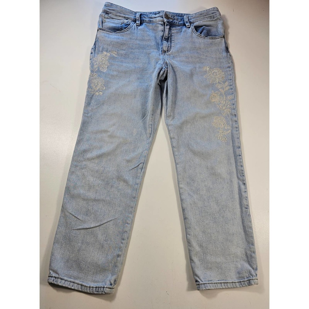 Chicos floral lace accent skimmer jeans size 0.5 (6) casual *